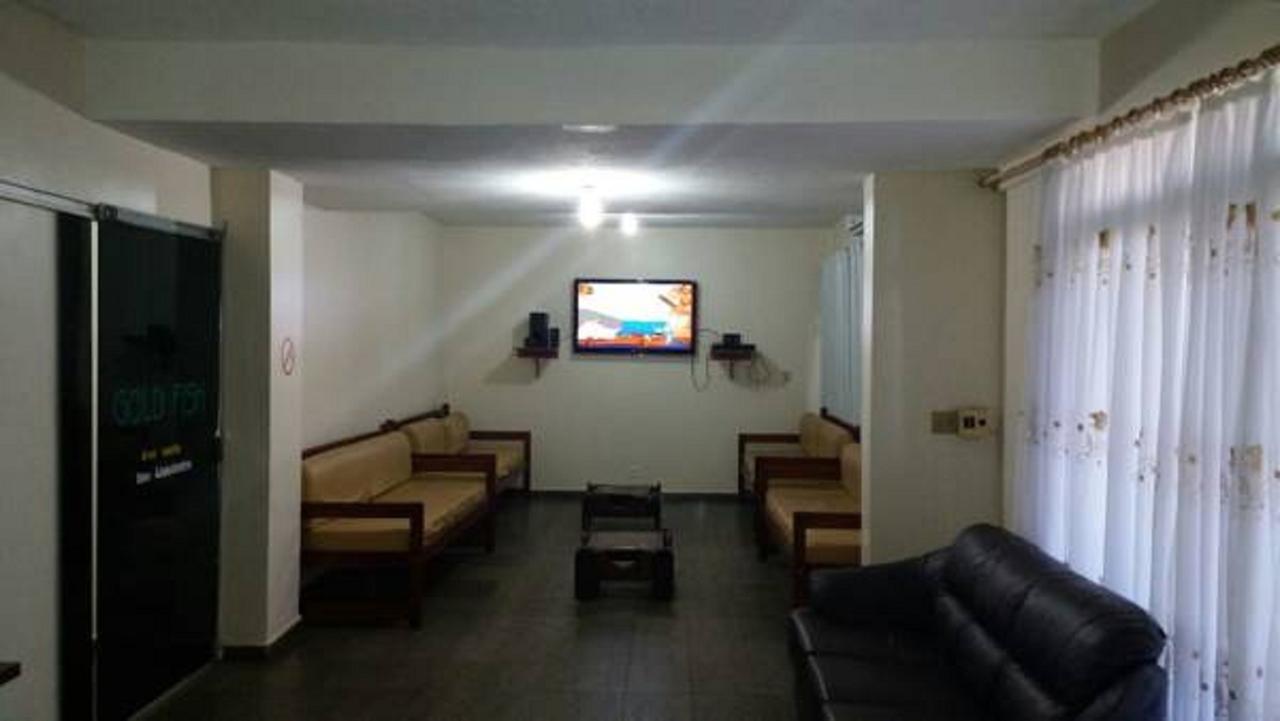 Candeias Hotel Gold Fish Corumbá Extérieur photo