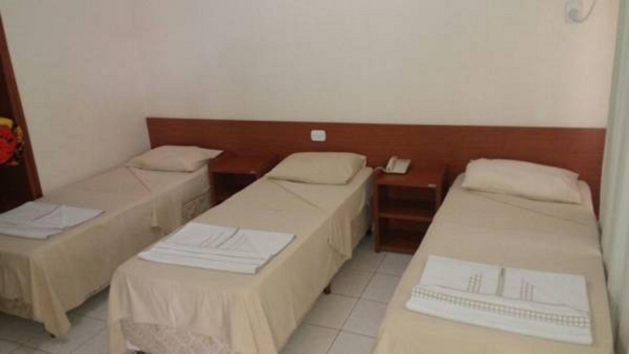 Candeias Hotel Gold Fish Corumbá Extérieur photo